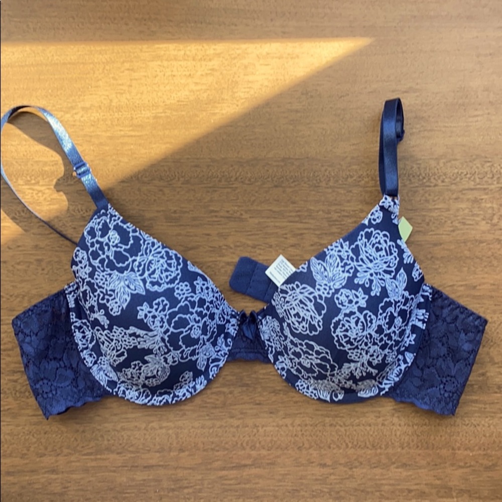 Maidenform Bra
